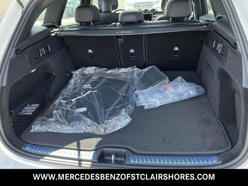 New 2025 Mercedes-Benz GLC 43 AMG 4MATIC image 12