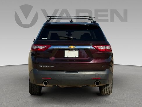 Used 2020 Chevrolet Traverse LT w/ LT Premium Package image 19