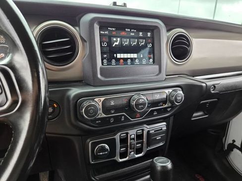 Used 2021 Jeep Gladiator Sport AWD/4WD image 21