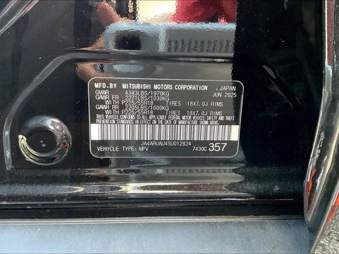 New 2025 Mitsubishi Outlander Sport ES image 12