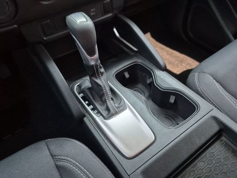 Certified 2025 Nissan Frontier SV RWD image 26