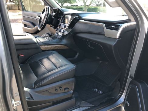 Used 2019 GMC Yukon XL Denali w/ Open Road Package image 19