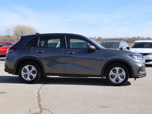 Used 2024 Honda HR-V LX image 7