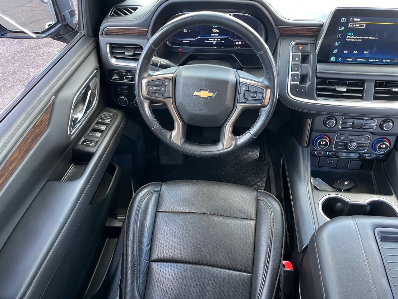 Used 2022 Chevrolet Tahoe High Country w/ LPO, Illumination Package AWD/4WD image 13