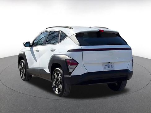 Used 2025 Hyundai Kona SEL image 12
