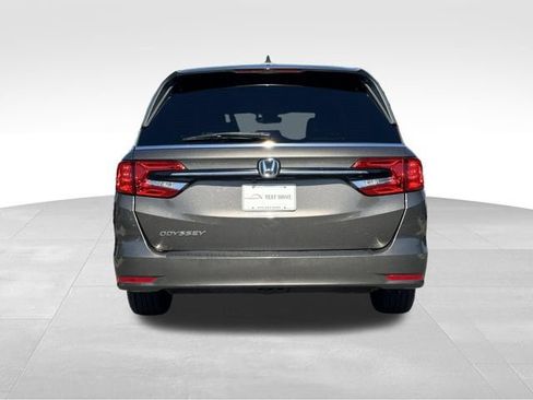 Used 2023 Honda Odyssey EX-L image 4