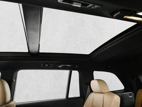 Certified 2025 Mercedes-Benz GLS 450 4MATIC image 21