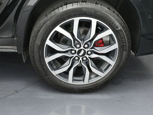 Certified 2024 Cadillac XT6 Sport w/ Platinum Package image 40