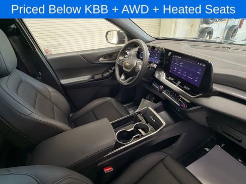 Used 2025 Chevrolet Equinox LT w/ Convenience Package II AWD/4WD image 23