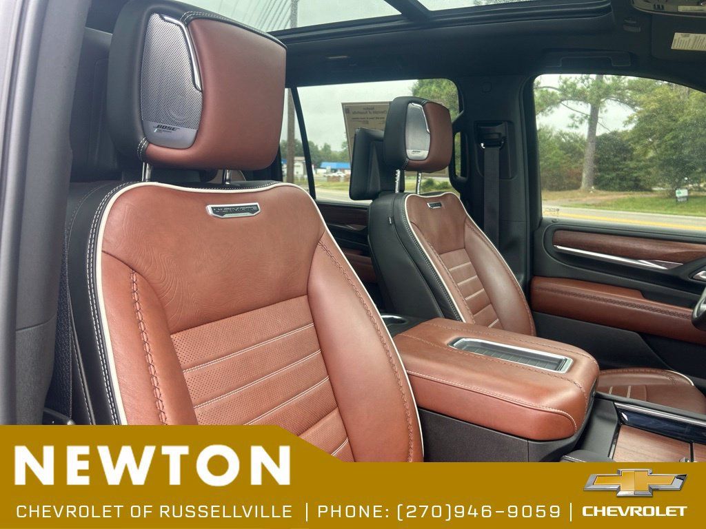 Used 2024 GMC Yukon XL Denali Ultimate AWD/4WD image 24