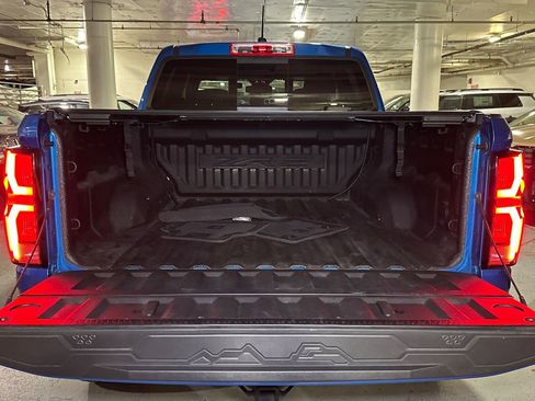 Used 2024 Chevrolet Colorado ZR2 w/ ZR2 Convenience Package III image 6