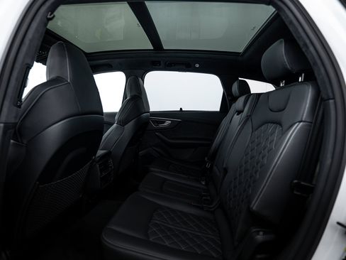 New 2026 Audi SQ7 Prestige image 19