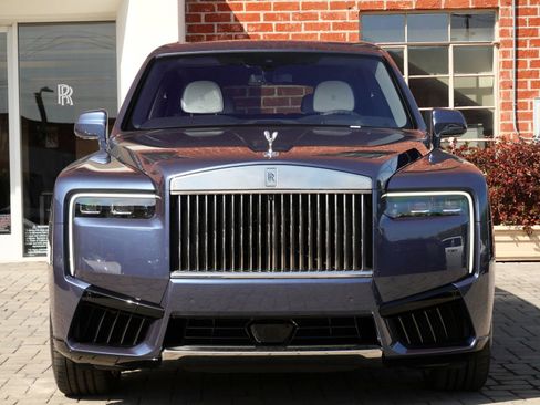 New 2026 Rolls-Royce Cullinan AWD/4WD image 5
