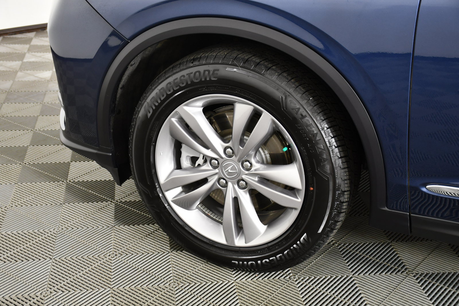 Used 2025 Acura MDX SH-AWD image 52
