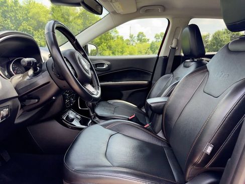 Used 2020 Jeep Compass Limited AWD/4WD image 22