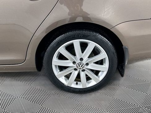 Used 2014 Volkswagen Jetta TDI image 26