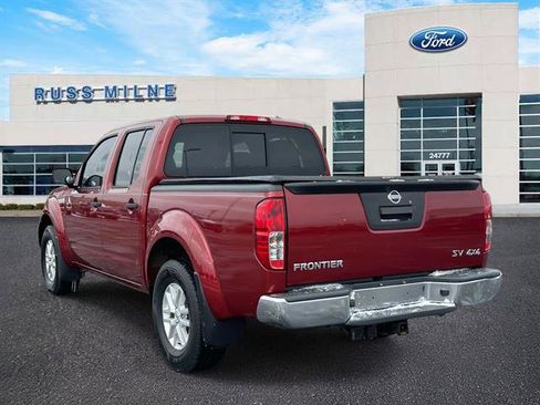 Used 2021 Nissan Frontier SV w/ SV Utility Package image 5