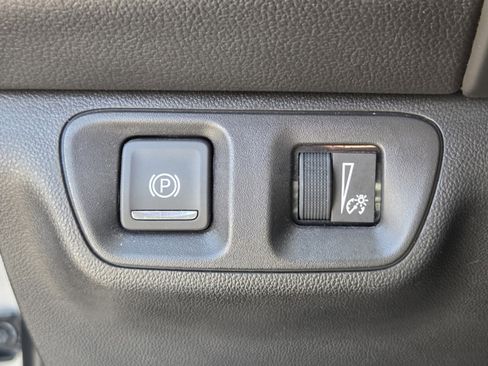 Used 2019 GMC Acadia SLT image 23