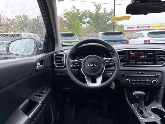Certified 2022 Kia Sportage LX FWD image 12