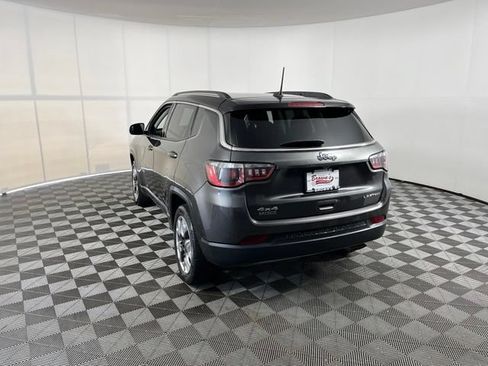 Used 2018 Jeep Compass Limited w/ Navigation Group AWD/4WD image 5