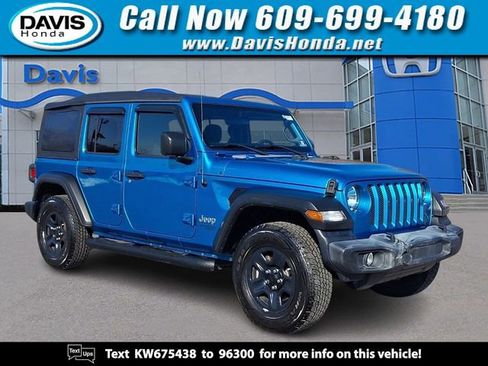 Used 2019 Jeep Wrangler Unlimited Sport image 1