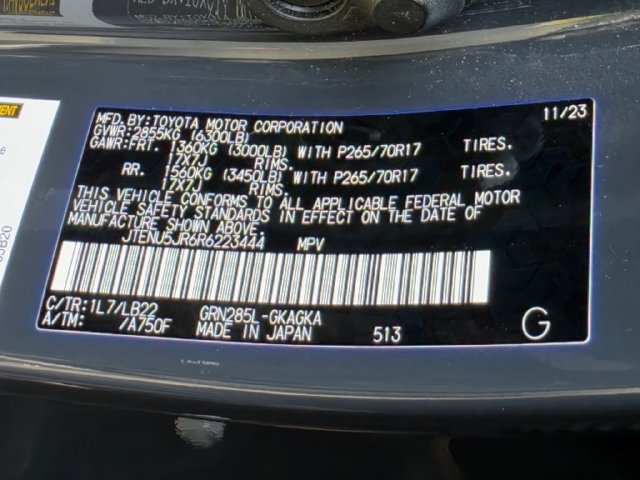 Used 2024 Toyota 4Runner SR5 Premium w/ Moonroof Package AWD/4WD image 35