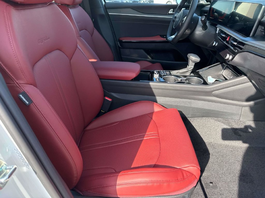 New 2026 Kia K5 GT-Line FWD image 9