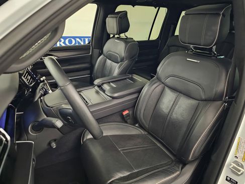 Used 2024 Jeep Grand Wagoneer L Series II w/ Quick Order Packagew 28T image 15