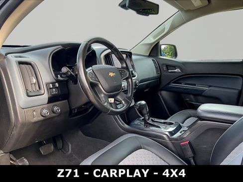 Used 2021 Chevrolet Colorado Z71 w/ Z71 Midnight Edition AWD/4WD image 18