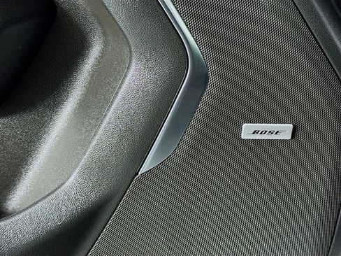 Used 2024 Chevrolet Suburban LT image 20