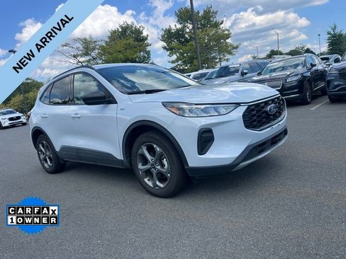 Used 2026 Ford Escape ST-Line AWD/4WD image 1