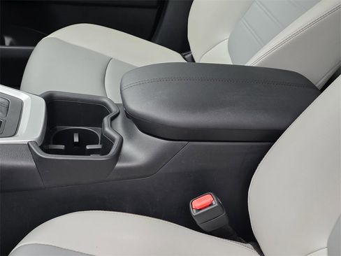 Used 2024 Toyota RAV4 XLE Premium image 10