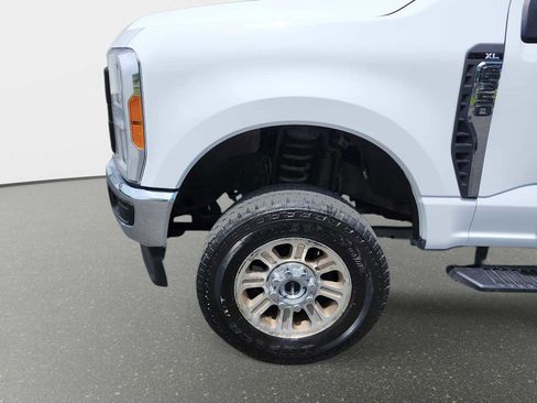 Used 2023 Ford F350 XL w/ Snow Plow Prep Package AWD/4WD image 10