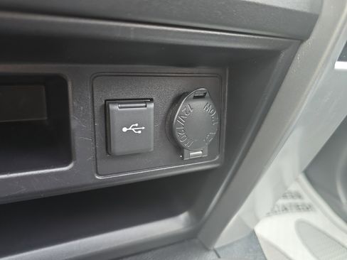 Used 2022 Toyota 4Runner SR5 Premium image 35