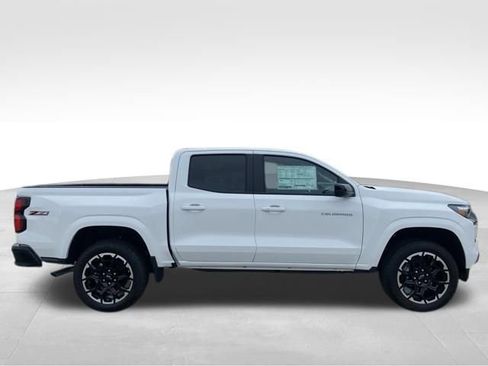 New 2026 Chevrolet Colorado Z71 w/ Technology Package AWD/4WD image 4