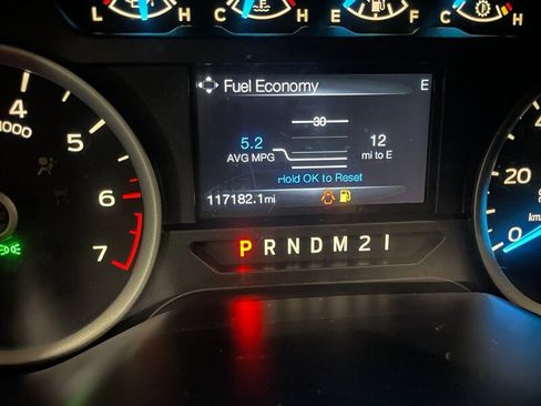 Used 2015 Ford F150 XLT w/ Equipment Group 302A Luxury image 9