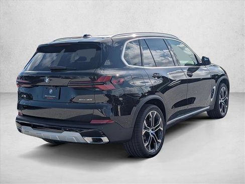 New 2026 BMW X5 xDrive40i AWD/4WD image 2