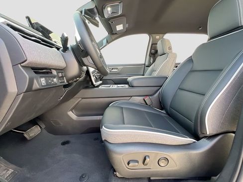 New 2026 GMC Sierra EV Elevation w/ LPO, Elevation Dark Package image 15