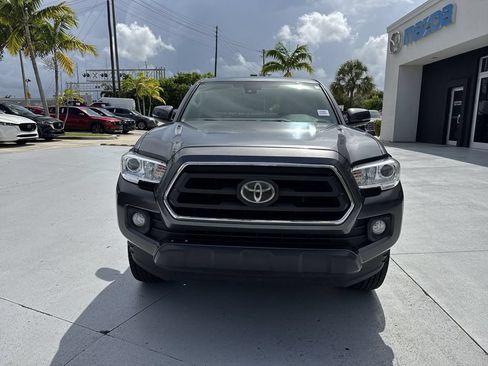 Used 2022 Toyota Tacoma SR5 RWD image 29