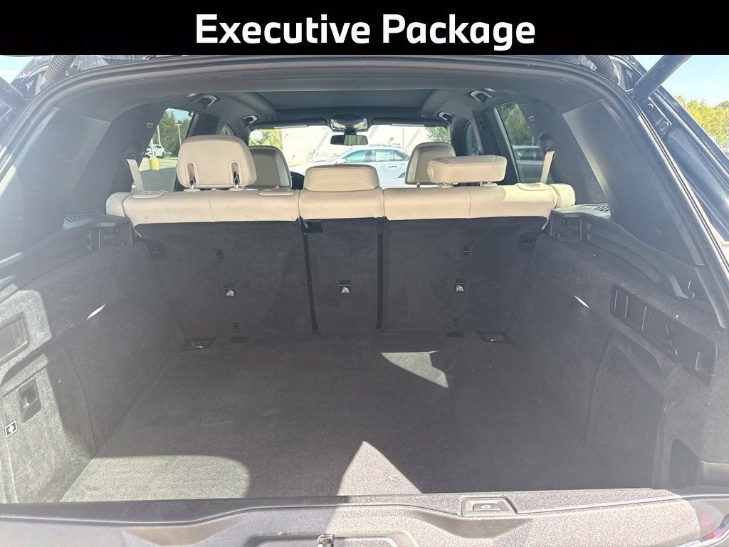 Used 2022 BMW X5 xDrive40i w/ M Sport Package AWD/4WD image 10