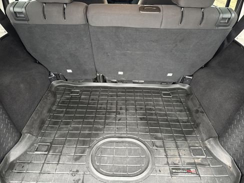 Used 2016 Jeep Wrangler Black Bear image 7