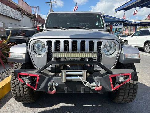 Used 2020 Jeep Gladiator Overland image 15