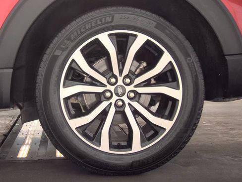 Used 2025 Ford Explorer ST-Line AWD/4WD image 12