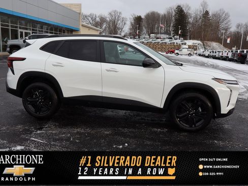 New 2026 Chevrolet Trax ACTIV image 1