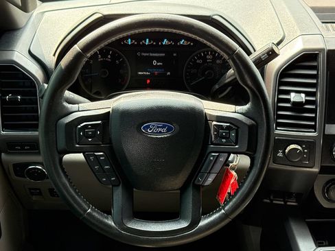 Used 2020 Ford F150 XLT w/ Equipment Group 302A Luxury AWD/4WD image 14
