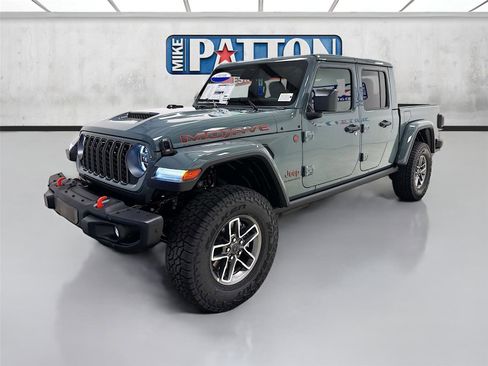 New 2026 Jeep Gladiator Mojave AWD/4WD image 3