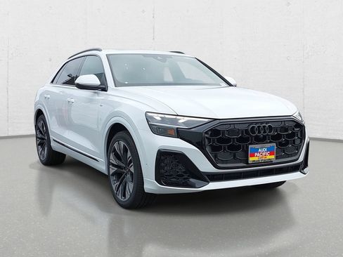 New 2026 Audi Q8 Premium Plus AWD/4WD image 3