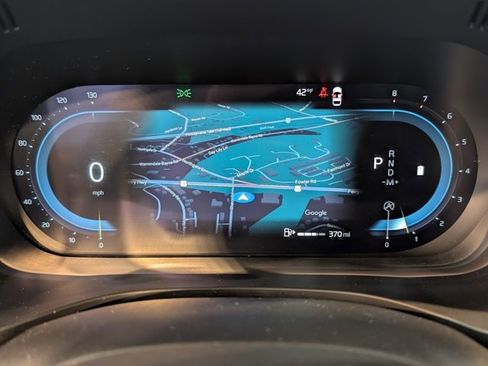 Used 2023 Volvo XC60 B5 Ultimate w/ Climate Package image 13