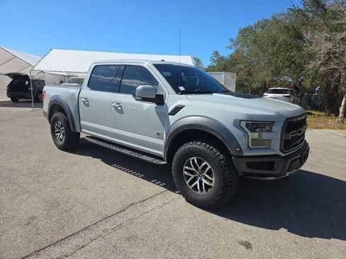 Used 2017 Ford F150 Raptor w/ Equipment Group 802A Luxury image 3