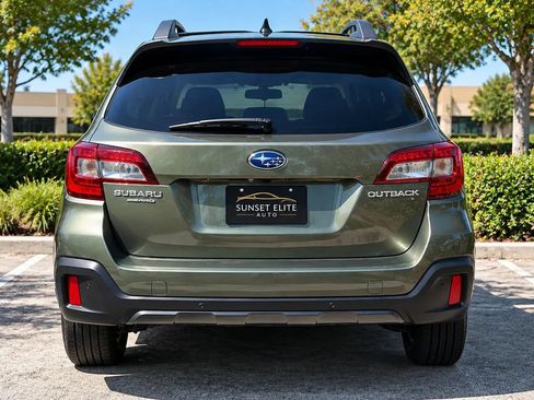 Used 2019 Subaru Outback 2.5i Limited AWD/4WD image 14